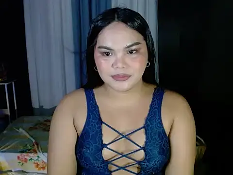 Snapshot of KylieSmith chatting on 11.14.25 KylieSmith online show from 11.14.25