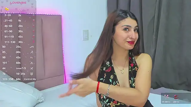 CandyAinsley online show from 10.30.25