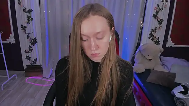 Snapshot of -Seava chatting on 12.01.25 -Seava online show from 12.01.25