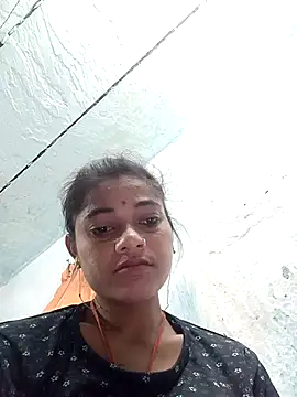 Snapshot of PoojaPleasure chatting on 11.14.25 PoojaPleasure online show from 11.14.25