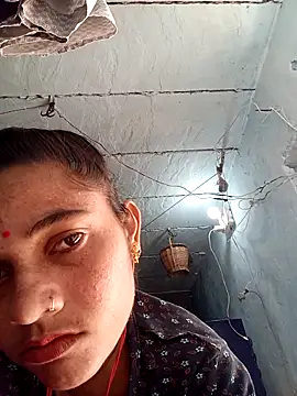 Snapshot of PoojaPleasure chatting on 11.16.25 PoojaPleasure online show from 11.16.25