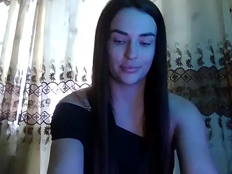 Snapshot of MandiBrooks chatting on 10.13.25 MandiBrooks online show from 10.13.25