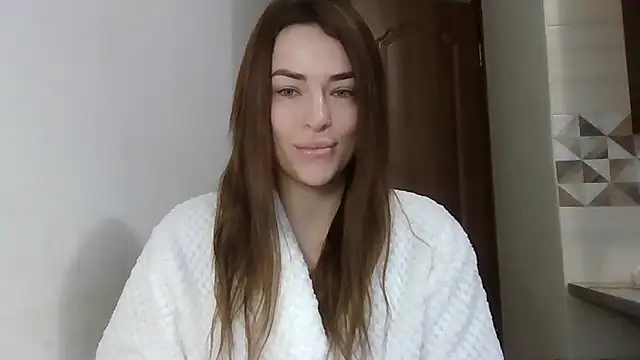 Snapshot of MandiBrooks chatting on 11.29.25 MandiBrooks online show from 11.29.25