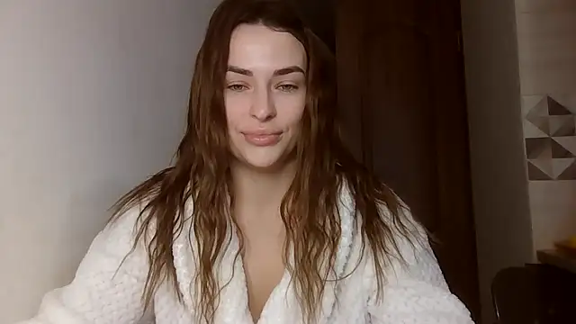 Snapshot of MandiBrooks chatting on 12.05.25 MandiBrooks online show from 12.05.25