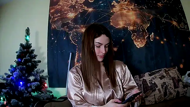 Snapshot of MandiBrooks chatting on 12.22.25 MandiBrooks online show from 12.22.25