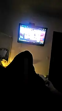 Snapshot of deviansilva chatting on 02.28.26 deviansilva online show from 02.28.26