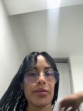 Melissa coch online show from 11.10.25