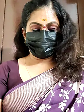 Snapshot of Sweetie_swetha37 chatting on 09.09.25 Sweetie swetha37 online show from 09.09.25