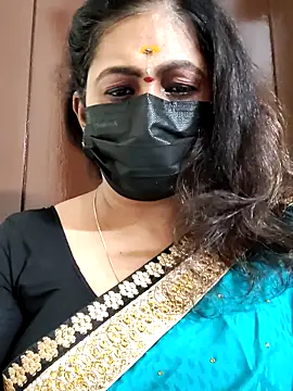 Snapshot of Sweetie_swetha37 chatting on 09.14.25 Sweetie swetha37 online show from 09.14.25