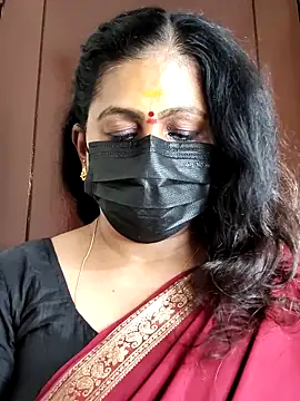 Snapshot of Sweetie_swetha37 chatting on 10.09.25 Sweetie swetha37 online show from 10.09.25