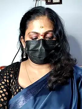 Snapshot of Sweetie_swetha37 chatting on 10.16.25 Sweetie swetha37 online show from 10.16.25