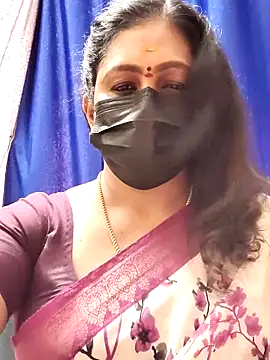 Snapshot of Sweetie_swetha37 chatting on 11.09.25 Sweetie swetha37 online show from 11.09.25