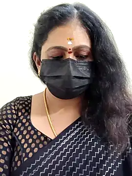 Snapshot of Sweetie_swetha37 chatting on 11.16.25 Sweetie swetha37 online show from 11.16.25