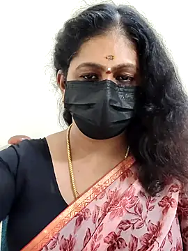 Snapshot of Sweetie_swetha37 chatting on 11.18.25 Sweetie swetha37 online show from 11.18.25