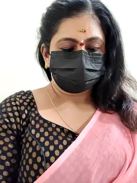 Snapshot of Sweetie_swetha37 chatting on 11.27.25 Sweetie swetha37 online show from 11.27.25