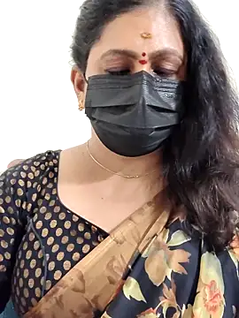 Snapshot of Sweetie_swetha37 chatting on 11.29.25 Sweetie swetha37 online show from 11.29.25