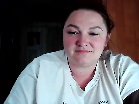 Snapshot of AngelQSky chatting on 05.28.26 AngelQSky online show from 05.28.26