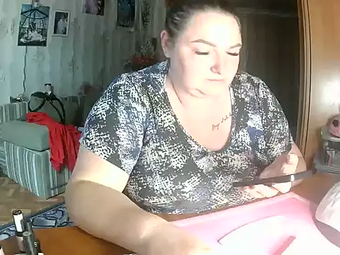 Snapshot of AngelQSky chatting on 07.08.26 AngelQSky online show from 07.08.26