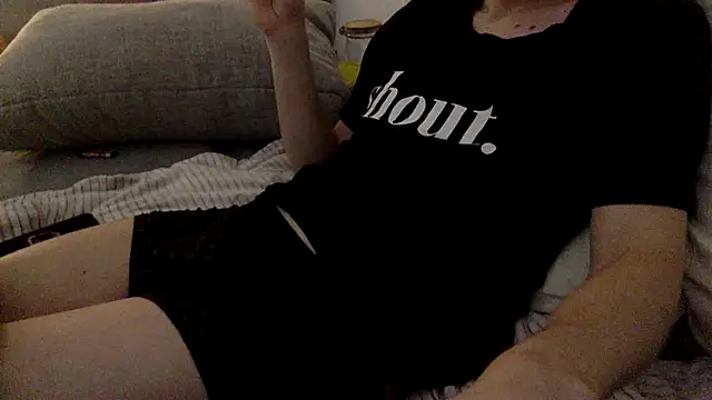 Snapshot of Breezydicksn chatting on 11.05.25 Breezydicksn online show from 11.05.25