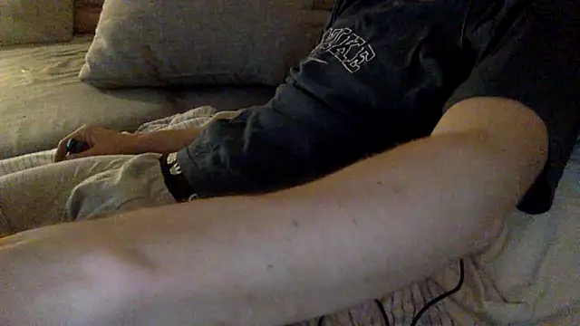 Snapshot of Breezydicksn chatting on 11.14.25 Breezydicksn online show from 11.14.25