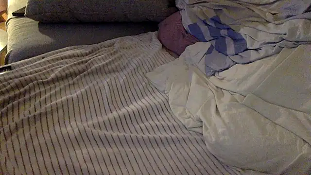 Snapshot of Breezydicksn chatting on 11.20.25 Breezydicksn online show from 11.20.25