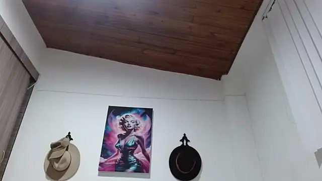 Crystal Star  online show from 03.03.26