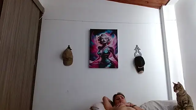 Crystal Star  online show from 04.14.26