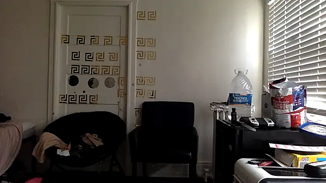 Diodre Benyoon online show from 04.08.26