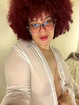 Enyagleam  online show from 10.10.25