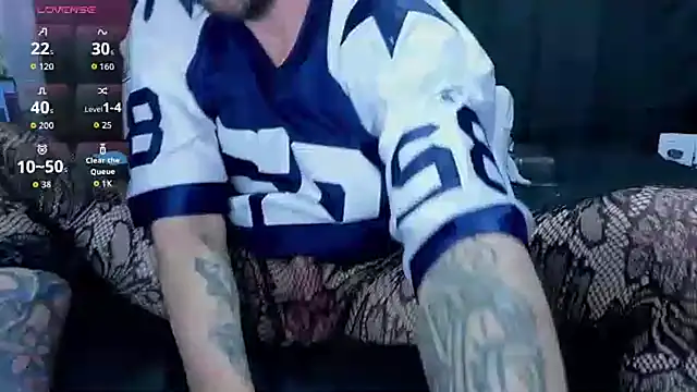 Snapshot of Chiligrande6969 chatting on 11.24.25 Chiligrande6969 online show from 11.24.25