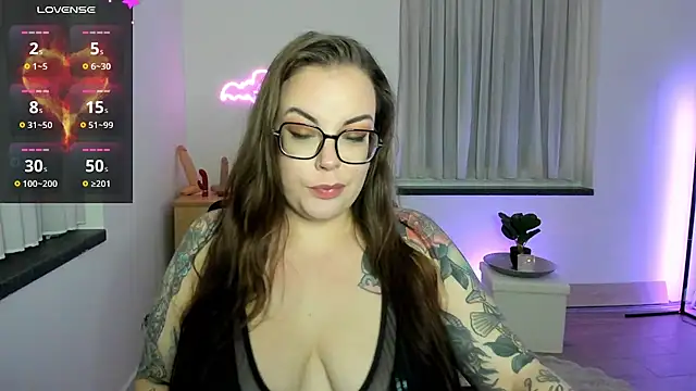 Miss Lucifer6 online show from 02.16.26