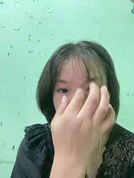 Snapshot of QueenLink chatting on 11.03.25 QueenLink online show from 11.03.25