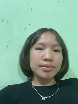 Snapshot of QueenLink chatting on 11.11.25 QueenLink online show from 11.11.25