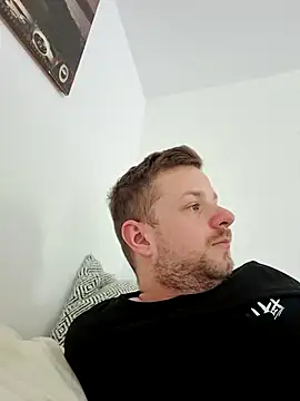 6incheswannacum online show from 05.04.26