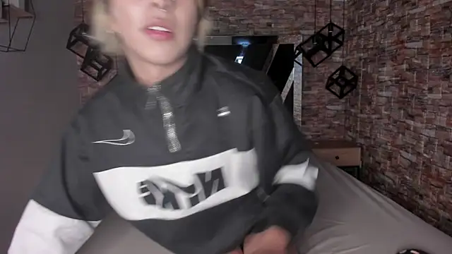 OliIverr22 online show from 09.10.25