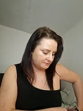 RachVanXX online show from 01.13.26