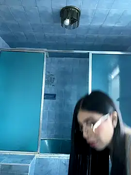 Maddy Piink online show from 09.25.25