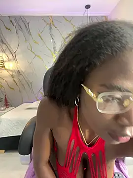 Snapshot of MorenaLush_Eup chatting on 01.16.26 MorenaLush Eup online show from 01.16.26