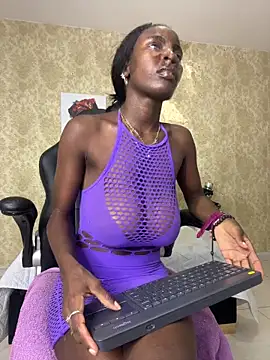 Snapshot of MorenaLush_Eup chatting on 02.09.26 MorenaLush Eup online show from 02.09.26