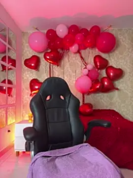 Snapshot of MorenaLush_Eup chatting on 02.24.26 MorenaLush Eup online show from 02.24.26