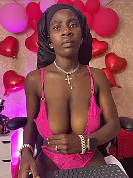 Snapshot of MorenaLush_Eup chatting on 03.03.26 MorenaLush Eup online show from 03.03.26