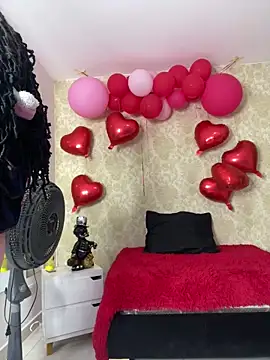 Snapshot of MorenaLush_Eup chatting on 03.06.26 MorenaLush Eup online show from 03.06.26