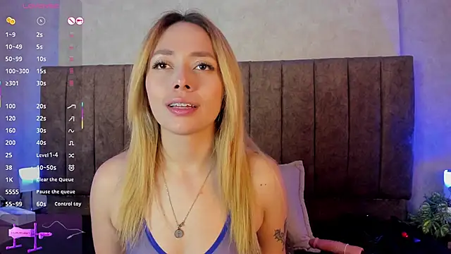 LanaMills  online show from 12.18.25