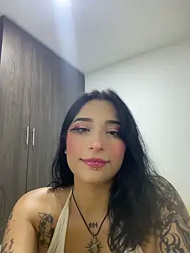 Snapshot of ImEmily444 chatting on 11.09.25 ImEmily444 online show from 11.09.25