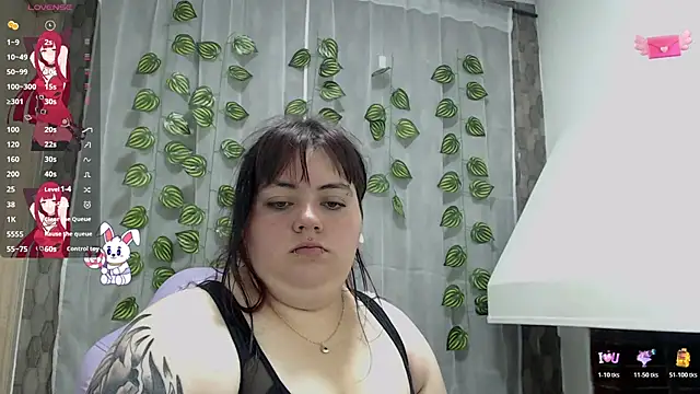 Snapshot of anishasanchezcm101 chatting on 12.14.25 anishasanchezcm101 online show from 12.14.25