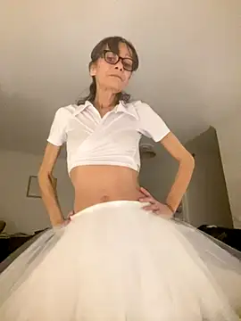 Chris06d22xh online show from 10.24.25