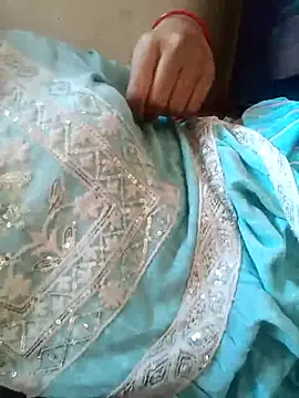 Grishma Ganatra online show from 11.28.25