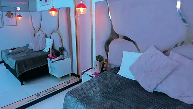 Maiyajoness online show from 02.06.26