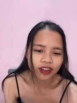 Snapshot of Hana-44 chatting on 11.20.25 Hana-44 online show from 11.20.25