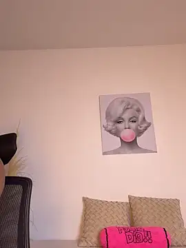 anailynn online show from 11.25.25